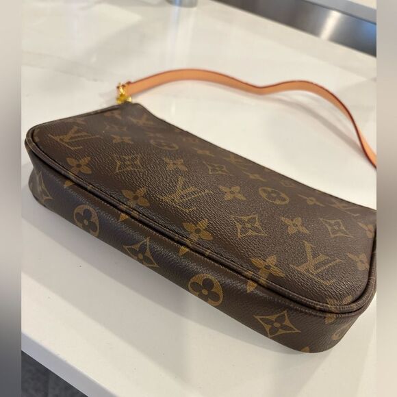 LOUIS VUITTON Monogram Multi Pochette Accessoires satchel shoulder bag - Picture 2 of 8